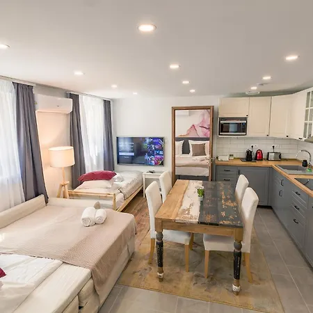 아파트 Monbuhim Premier 베스프렘